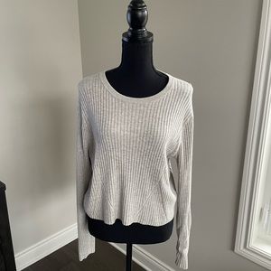 Babaton - Light grey scoop neck soft sweater